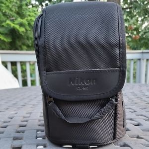 Nikon CL-M3 Lens Case